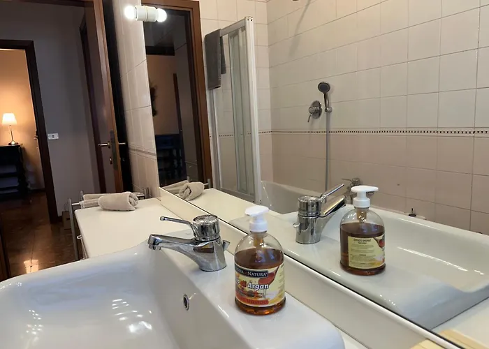 A Due Passi Dal Borgo E Citta Alta E Box Privato 베르가모